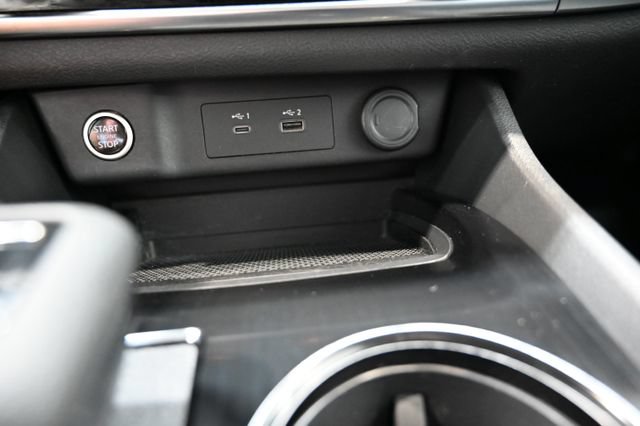 Used 2023 Nissan Rogue S AWD/4WD image 18
