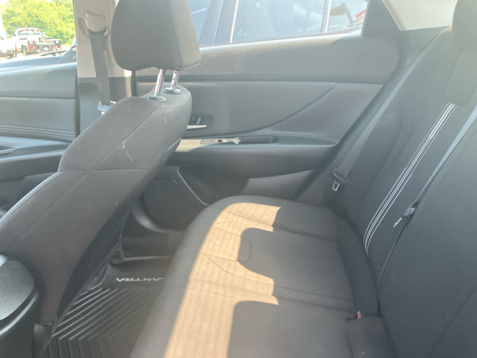 Used 2023 Hyundai Elantra SEL w/ Convenience Package FWD image 31