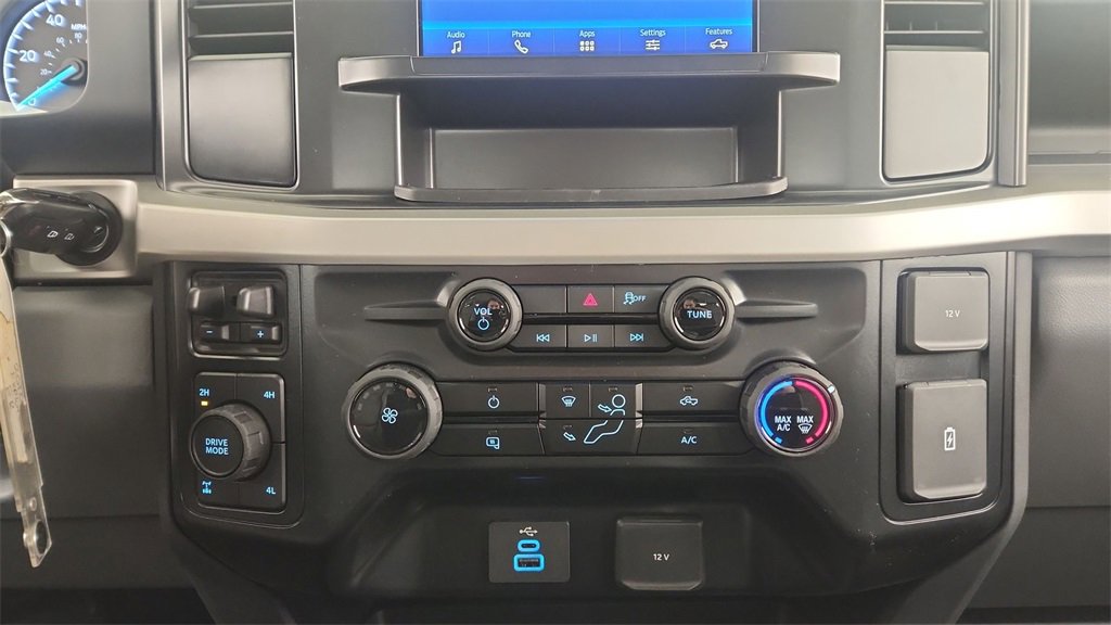 New 2025 Ford F350 XL w/ XL Chrome Package image 14