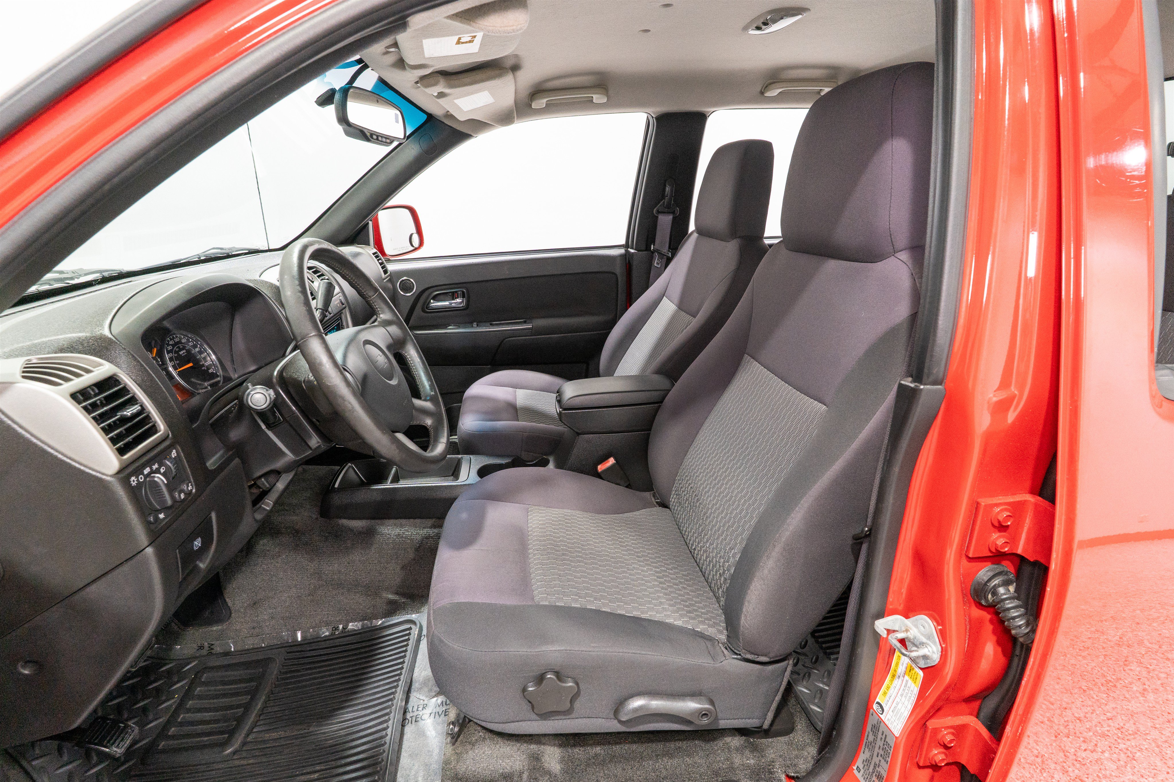Used 2012 Chevrolet Colorado LT AWD/4WD image 13