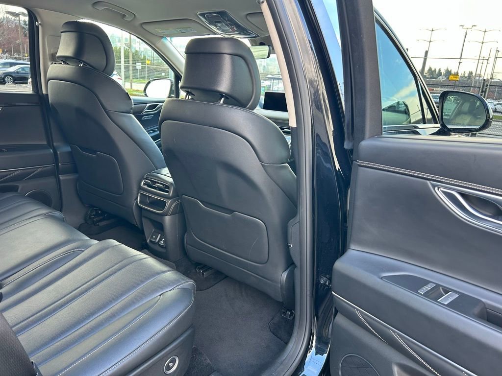 Used 2024 Genesis GV80 2.5T image 13