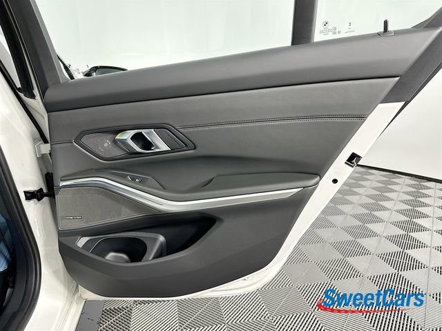 Used 2025 BMW M3 Competition AWD/4WD image 43