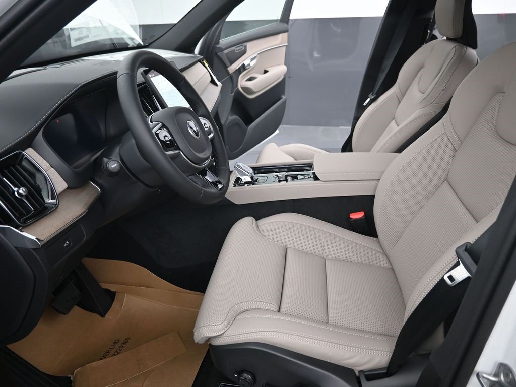 New 2026 Volvo XC90 B6 Ultra image 13