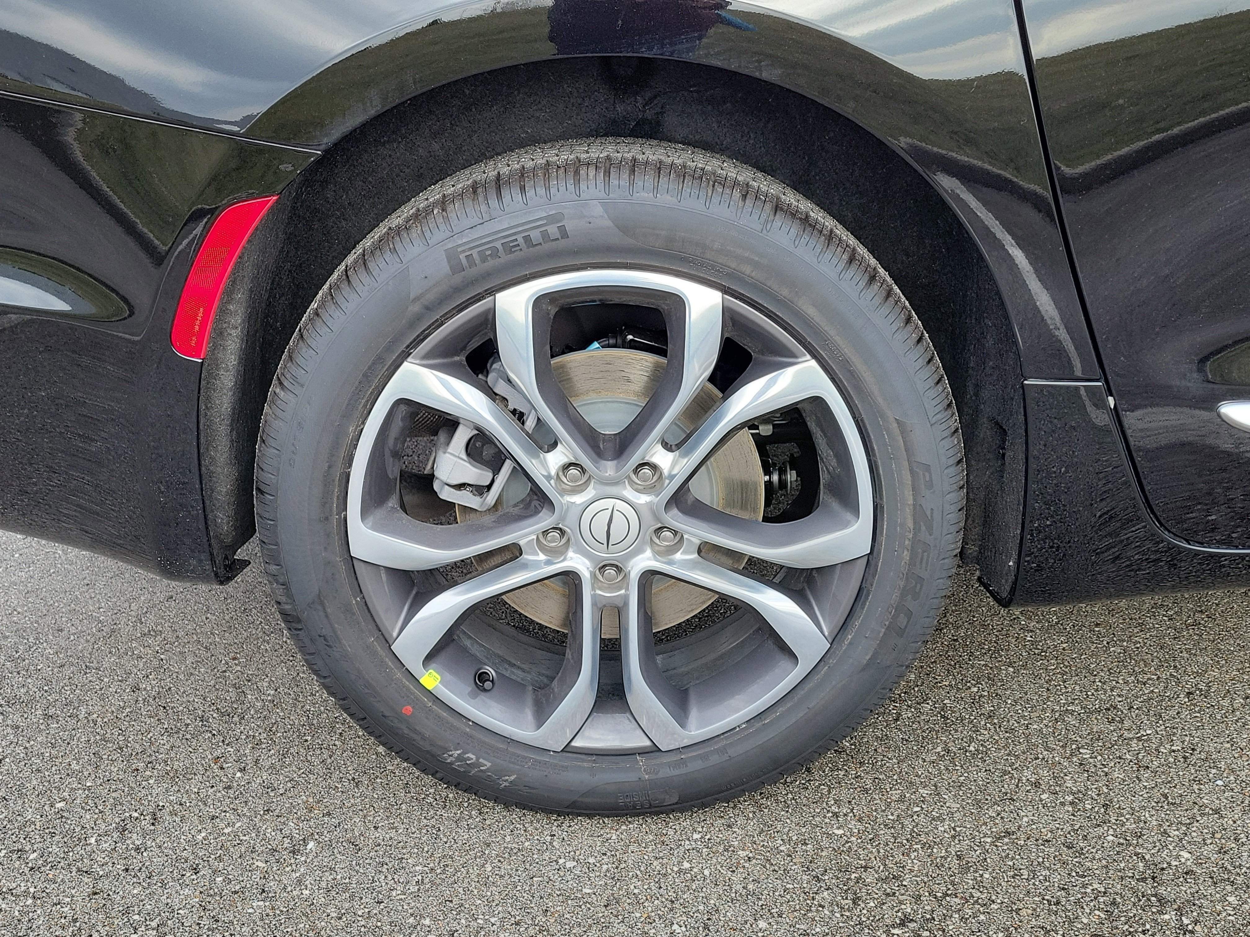 New 2026 Chrysler Pacifica Pinnacle image 5