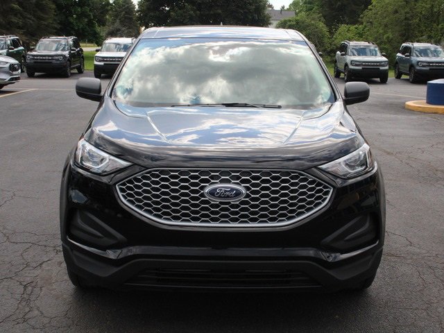 New 2024 Ford Edge SE image 2