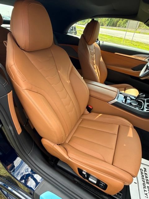 Used 2026 BMW M850i xDrive Convertible w/ M Sport Professional Package AWD/4WD image 30