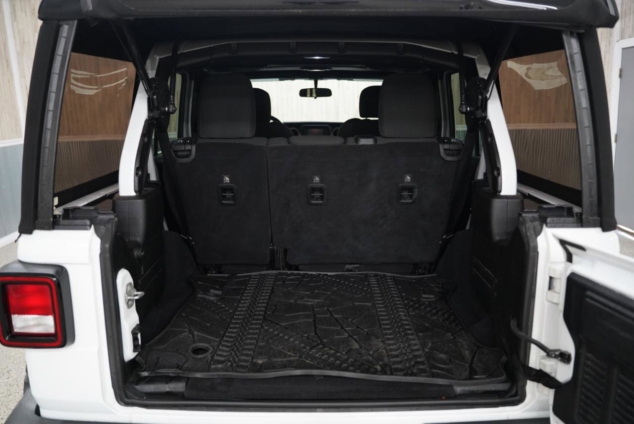 Used 2018 Jeep Wrangler Unlimited Sport S image 38