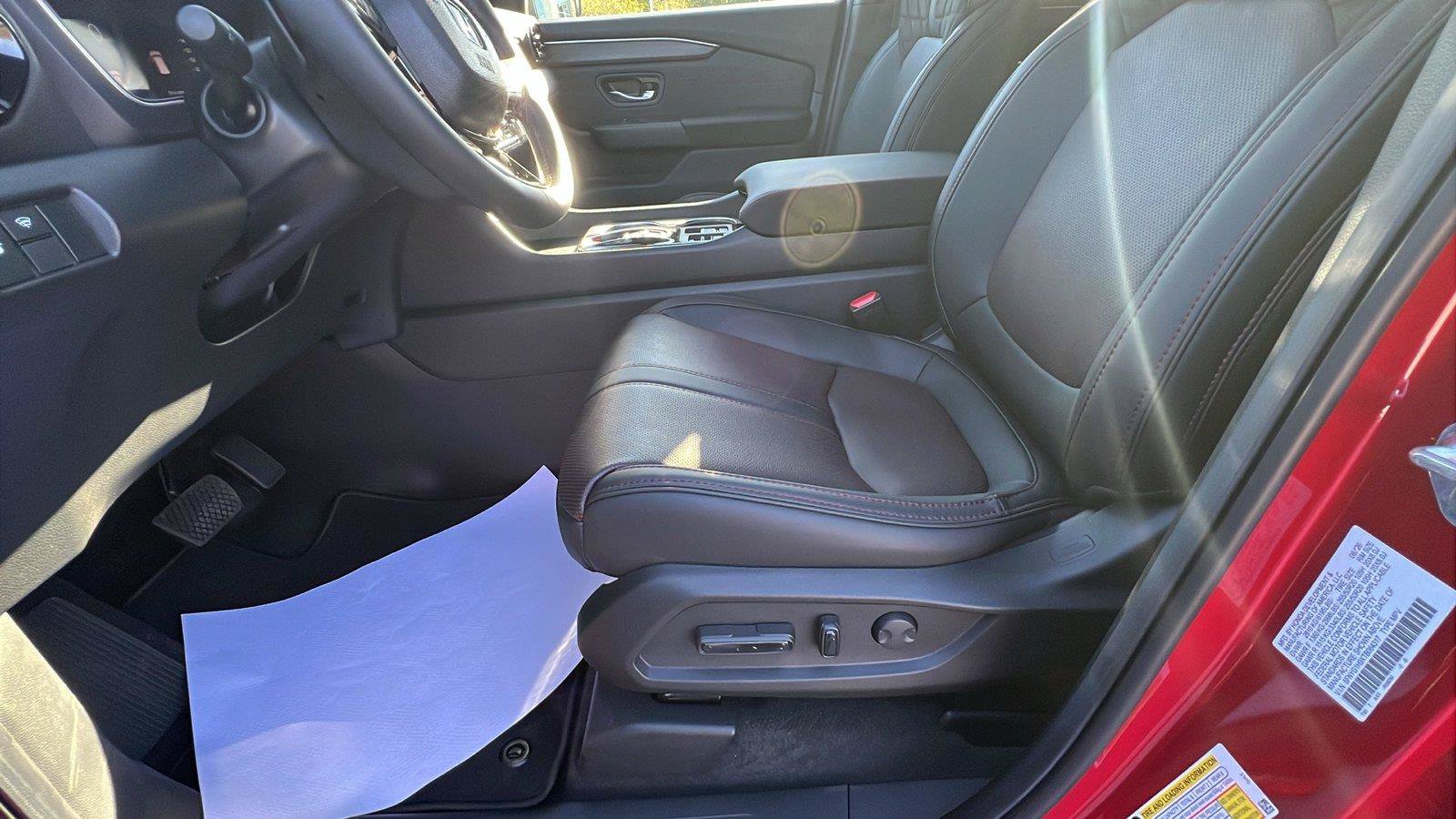 New 2026 Honda Pilot Black Edition image 25