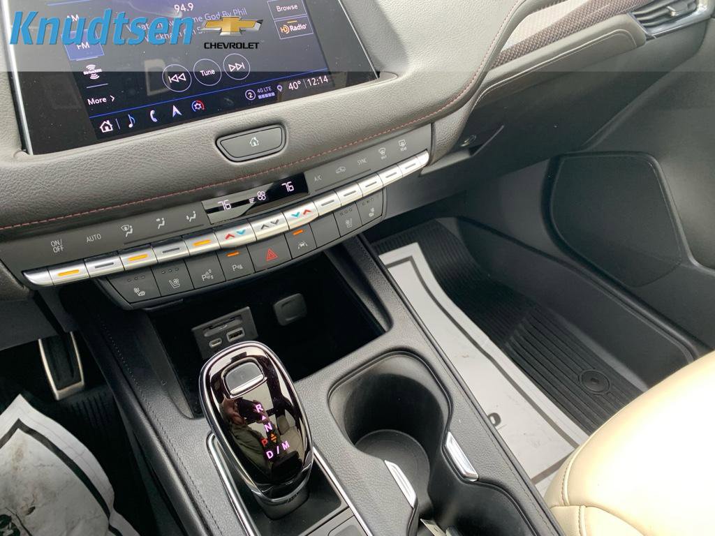 Used 2023 Cadillac XT4 Sport image 23