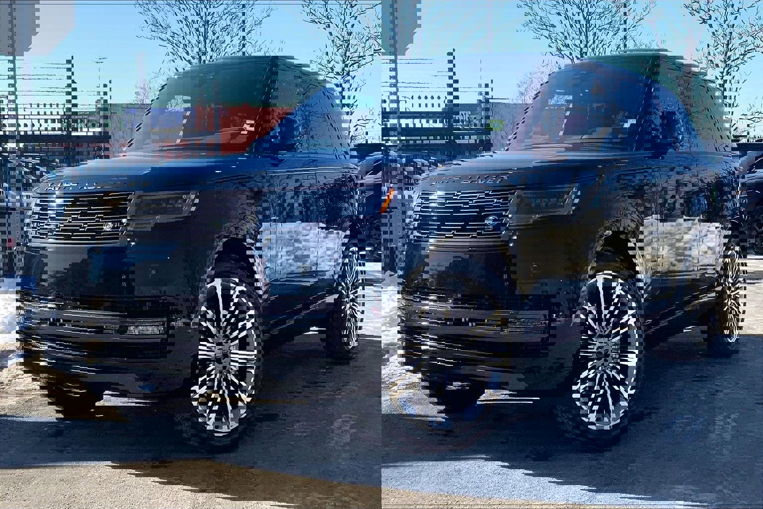 New 2026 Land Rover Range Rover SE image 1