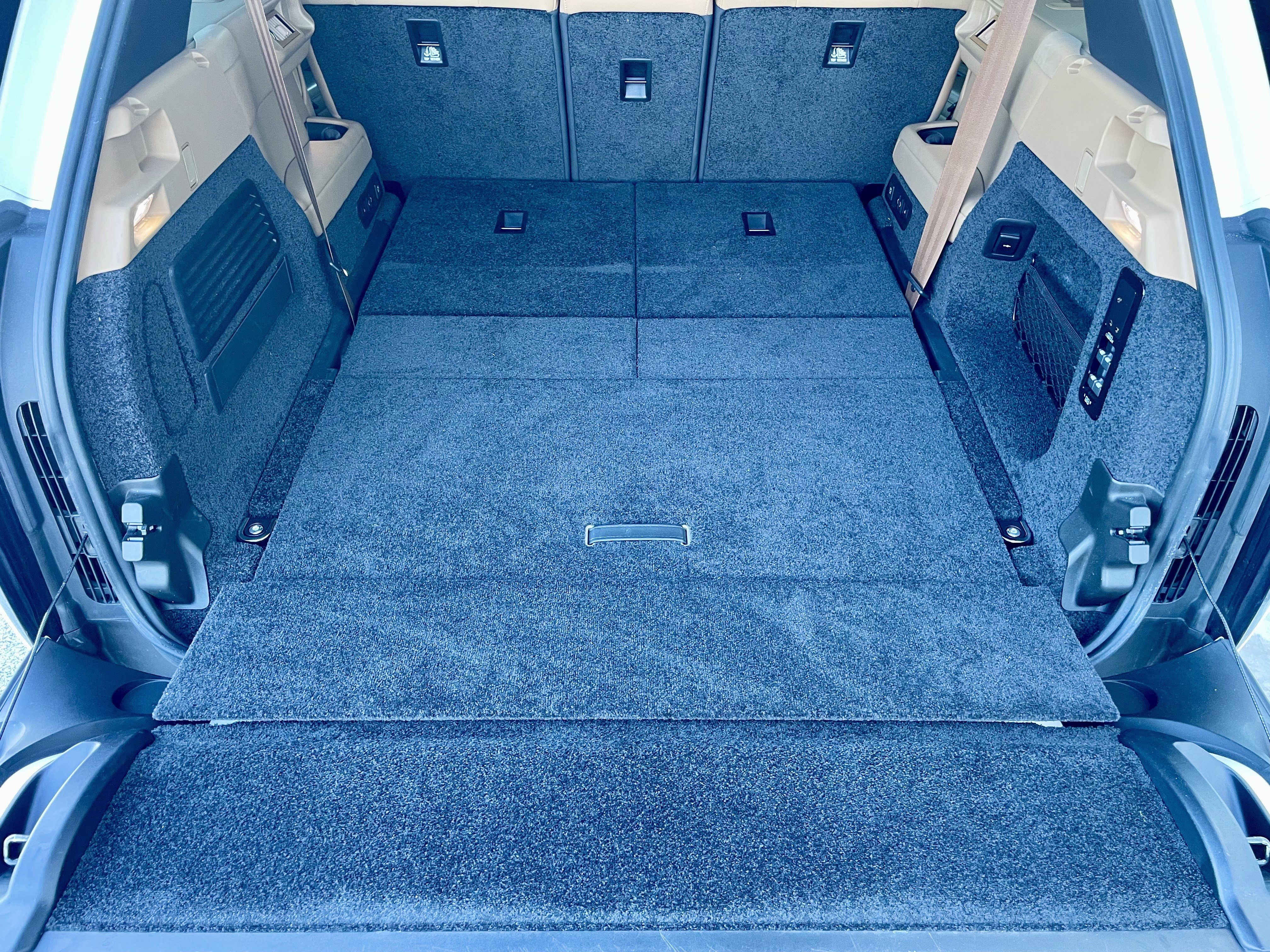 Certified 2024 Land Rover Range Rover Long Wheelbase SE image 35