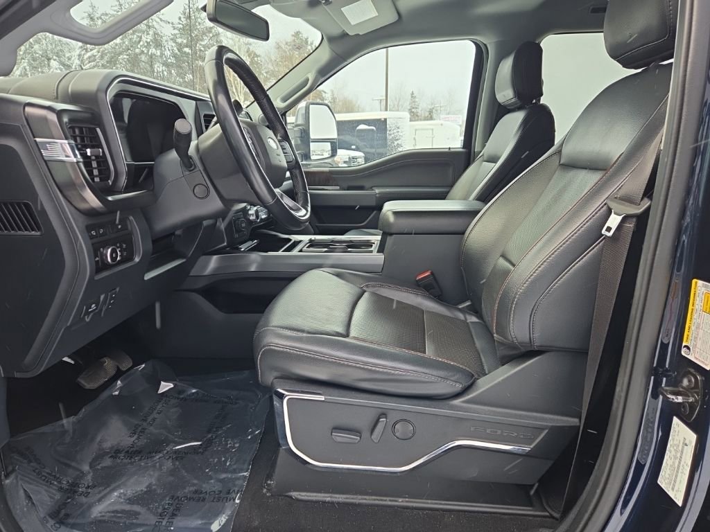 Used 2023 Ford F250 Lariat w/ Lariat Ultimate Package image 12