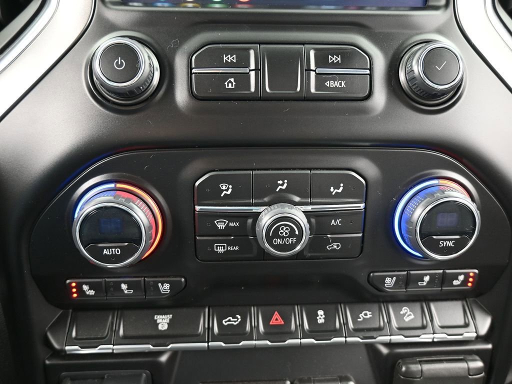 Used 2023 Chevrolet Silverado 2500 LTZ image 24