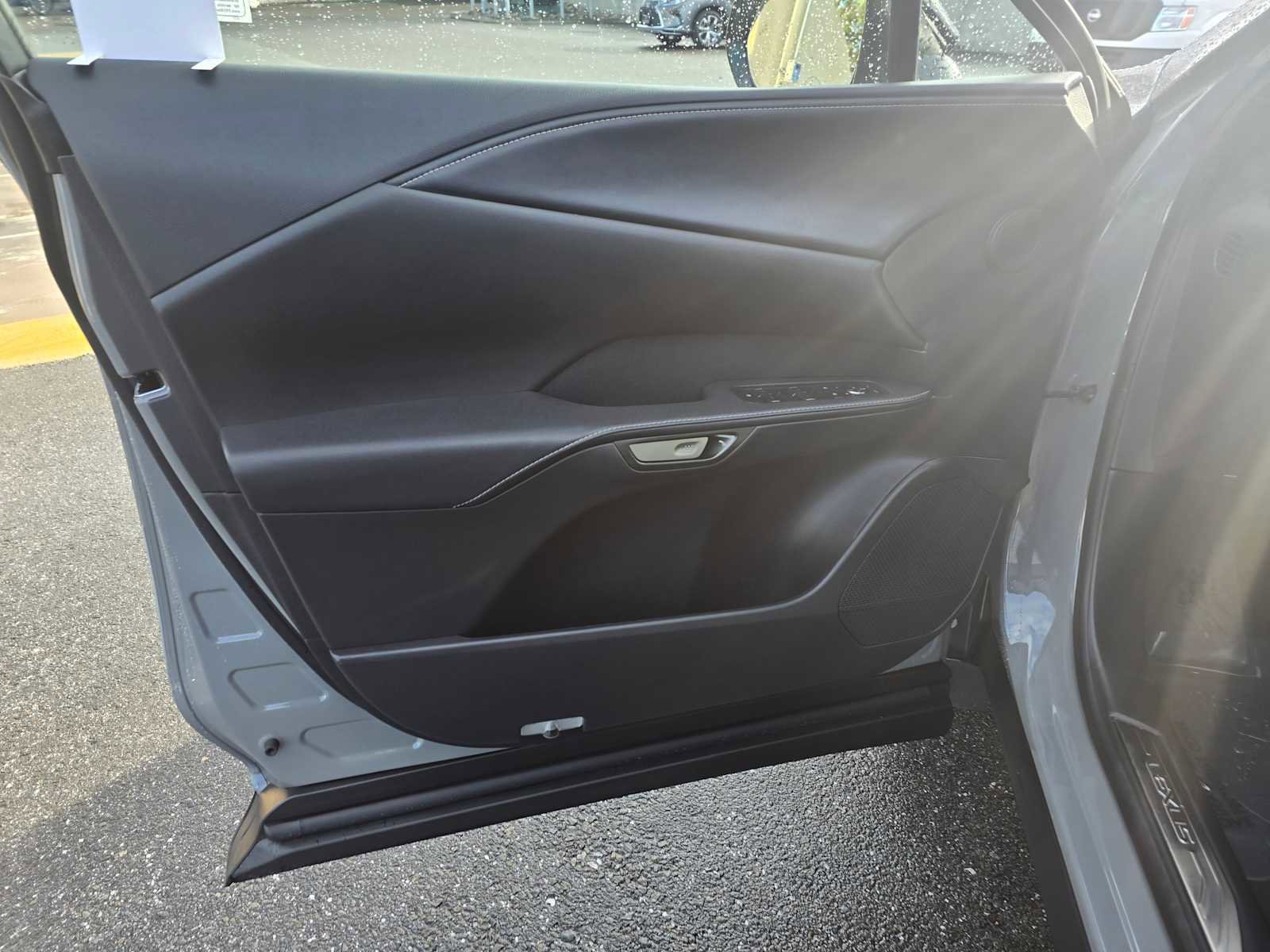 Certified 2026 Lexus RX 350h w/ Convenience Package image 22