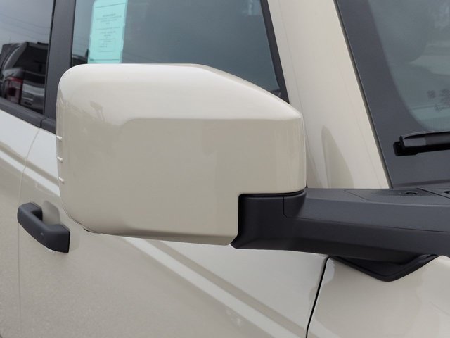 New 2026 Ford Bronco Outer Banks AWD/4WD image 12