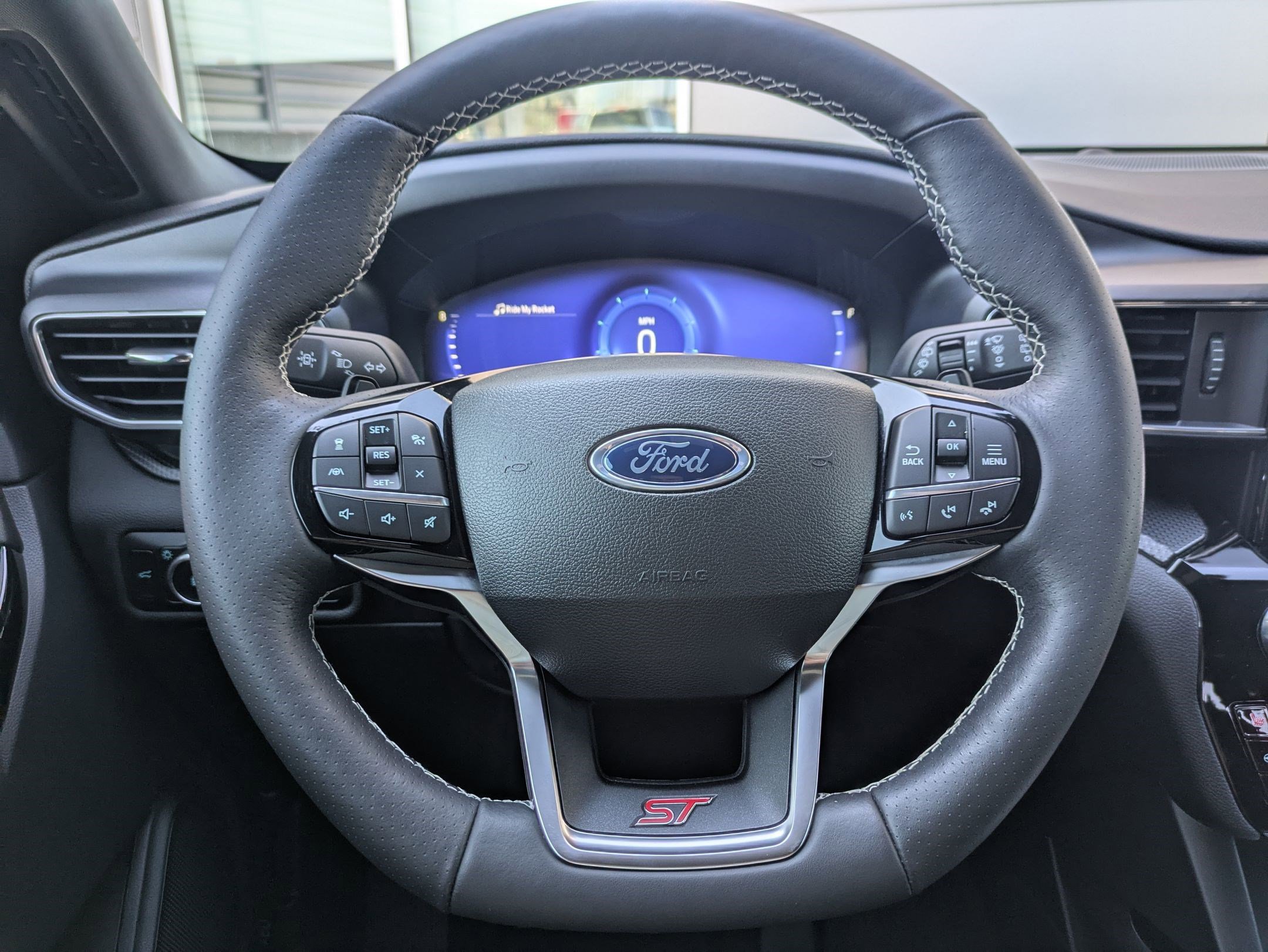 Used 2024 Ford Explorer ST w/ Equipment Group 401A AWD/4WD image 17