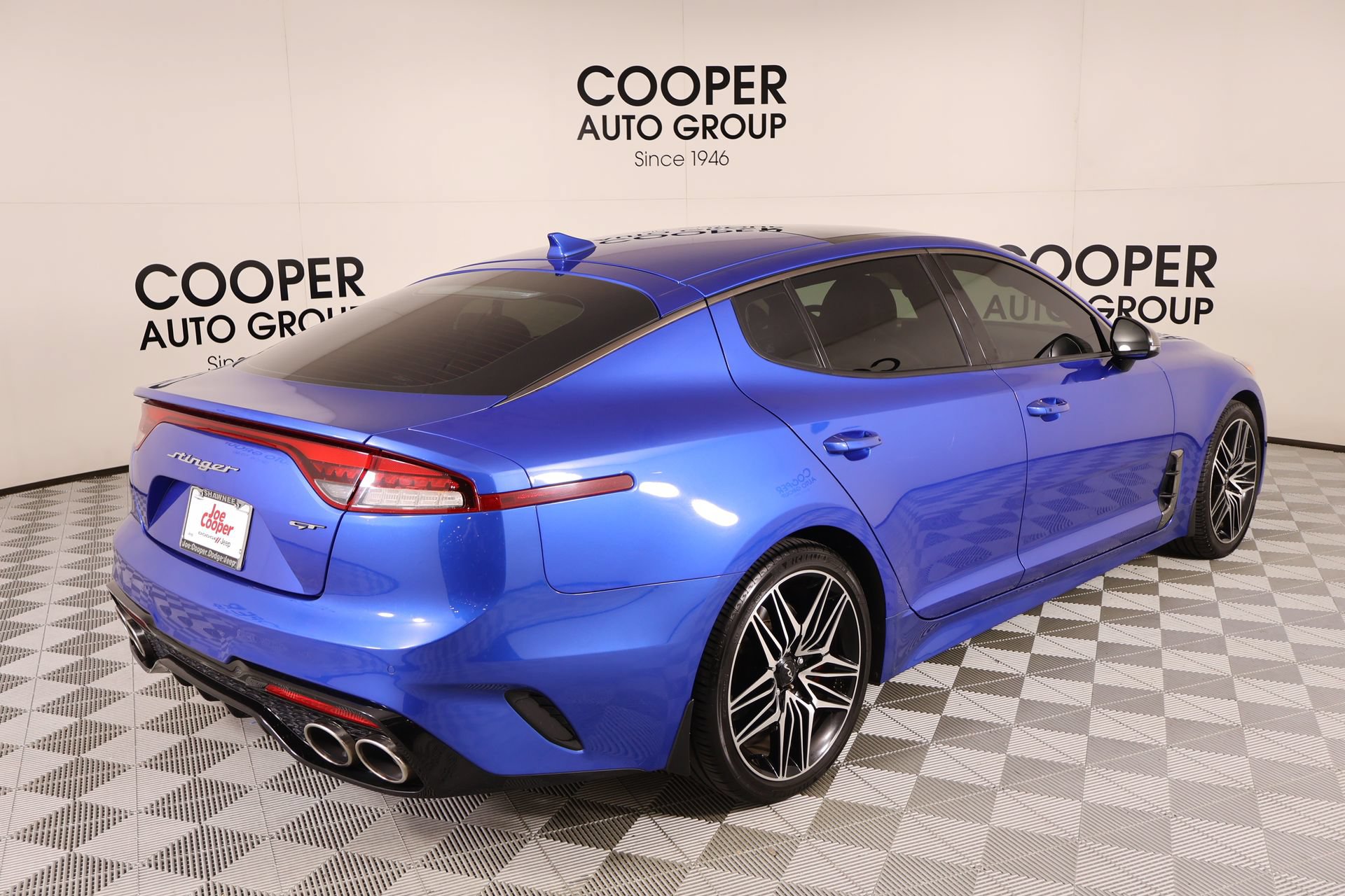 Used 2022 Kia Stinger GT1 RWD image 22