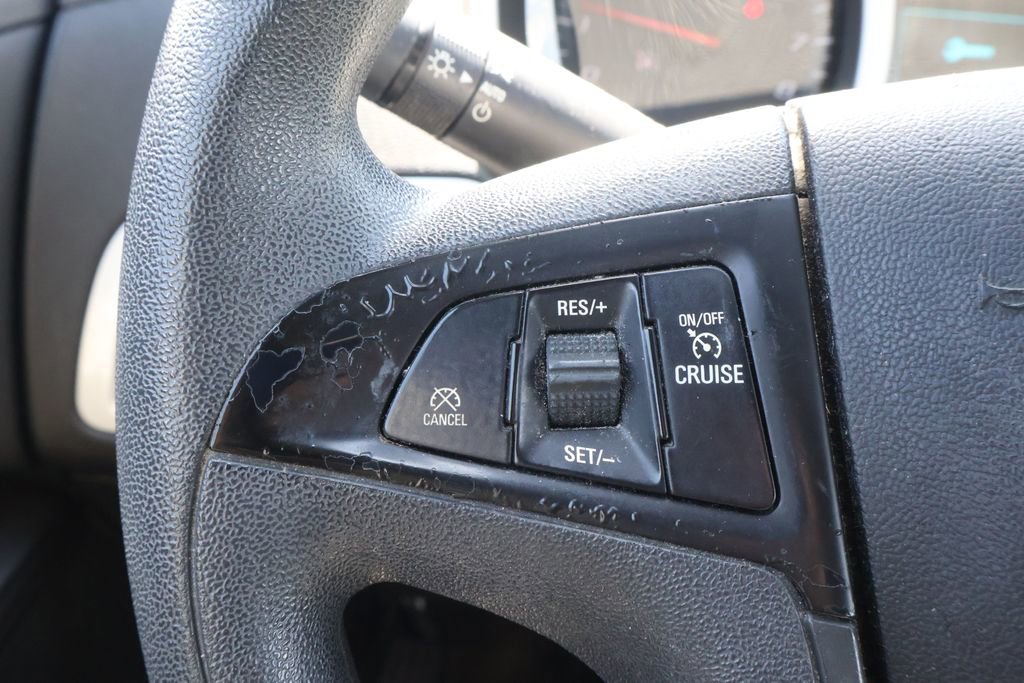 Used 2017 Chevrolet Equinox LS FWD image 15