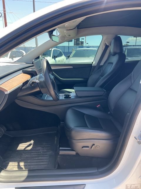 Used 2023 Tesla Model Y Long Range AWD/4WD image 18