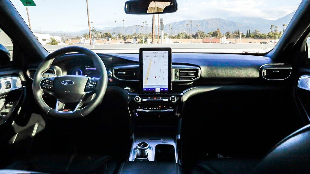 Used 2021 Ford Explorer ST w/ Equipment Group 401A image 13