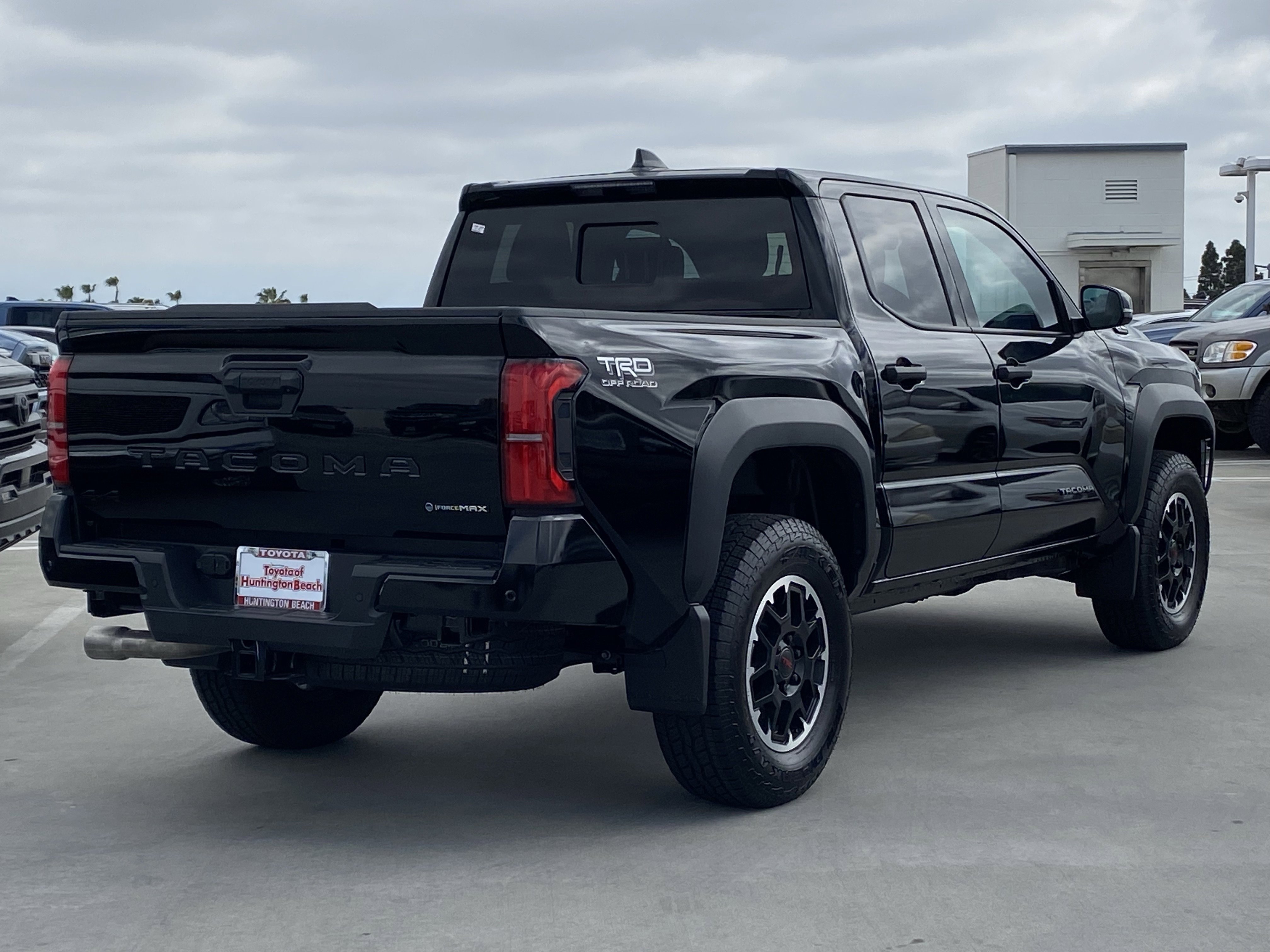 New 2025 Toyota Tacoma TRD Off-Road image 3