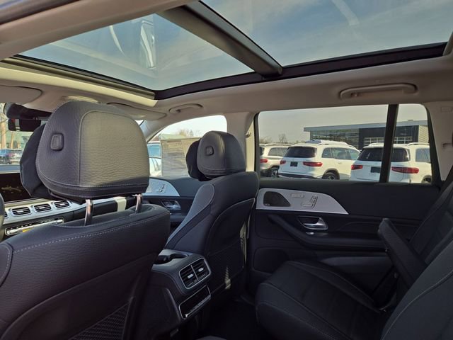 New 2026 Mercedes-Benz GLS 450 4MATIC image 31