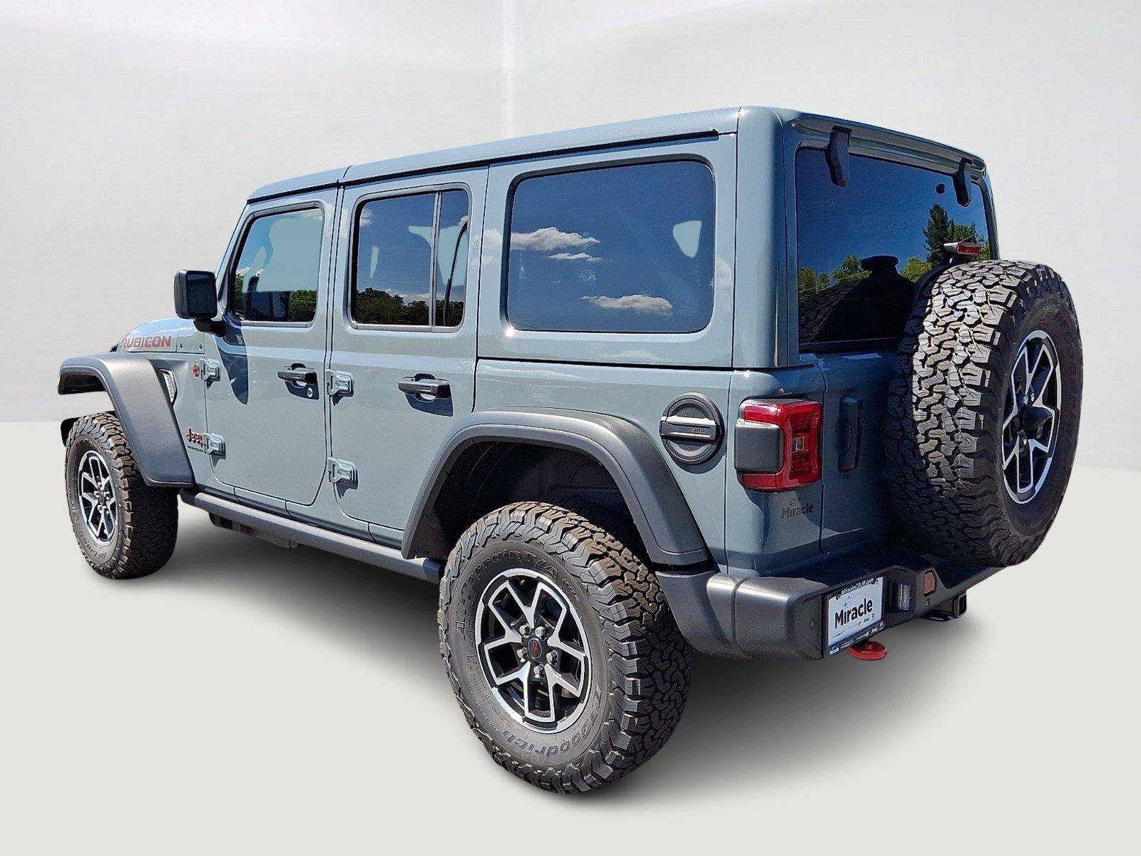 New 2026 Jeep Wrangler Unlimited Rubicon w/ Safety Group AWD/4WD image 4