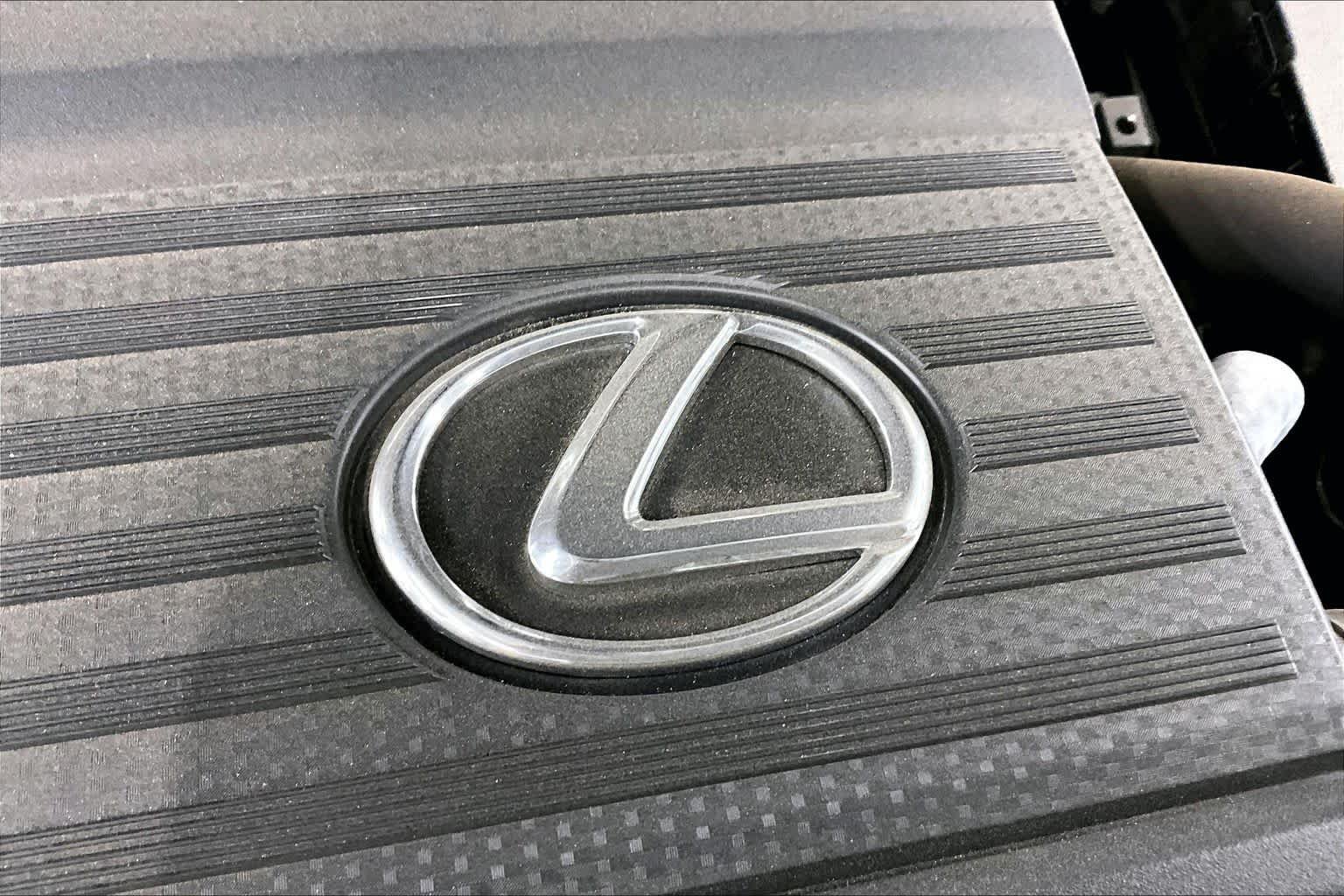 Used 2024 Lexus ES 300h w/ Premium Package FWD image 31