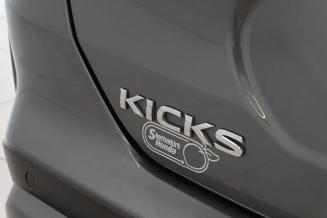 Used 2023 Nissan Kicks SV w/ Exterior Package FWD image 11