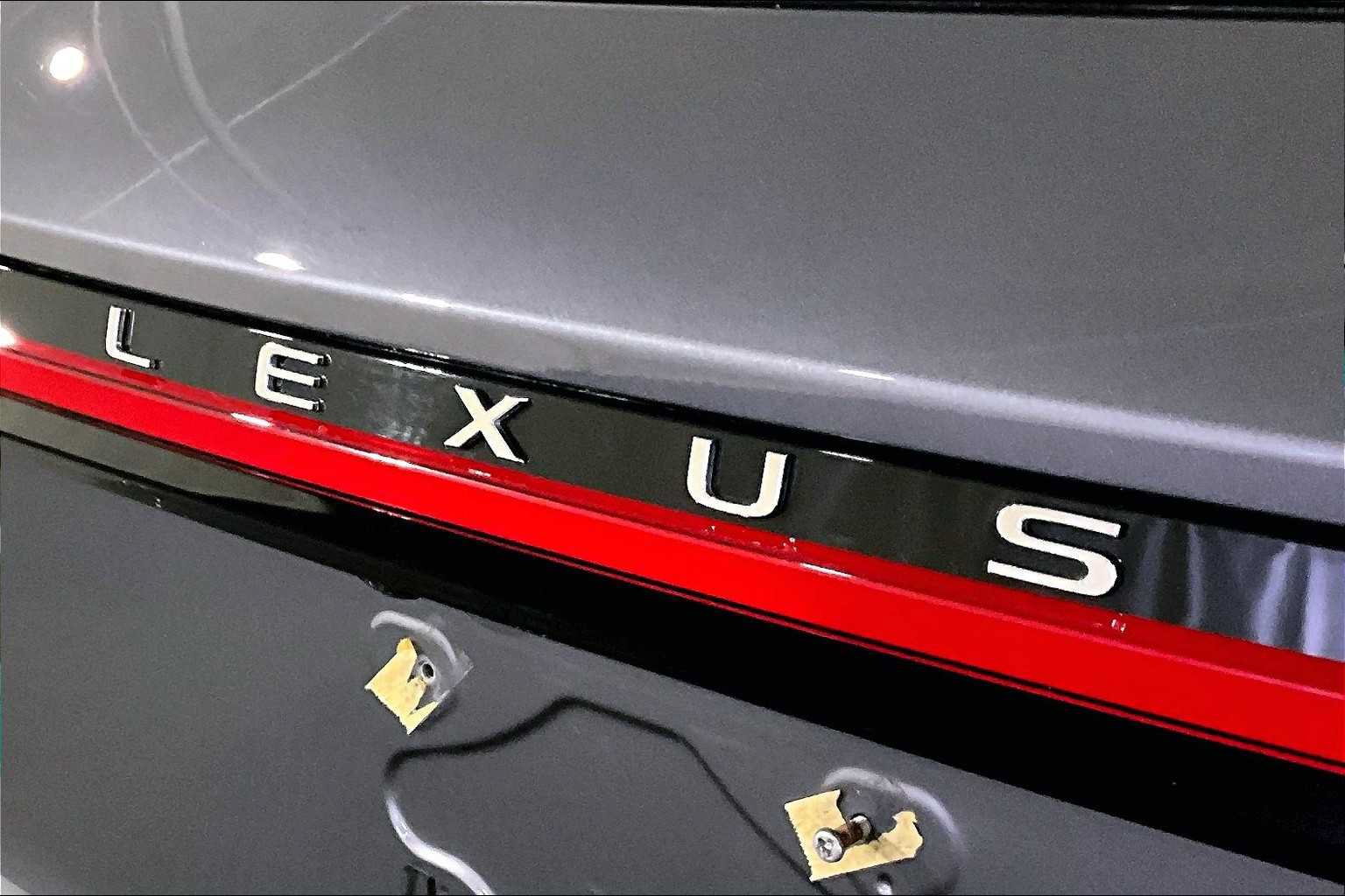 Certified 2023 Lexus RX 500h F Sport w/ Accessory Package (2T) AWD/4WD image 17