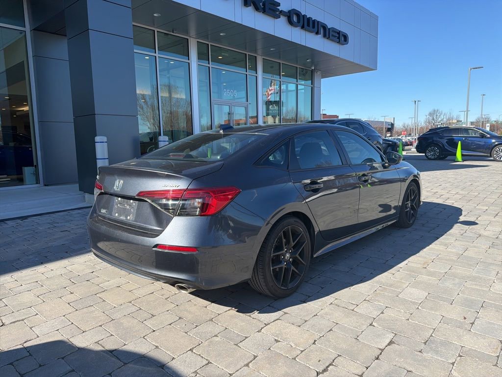Used 2023 Honda Civic Sport image 6