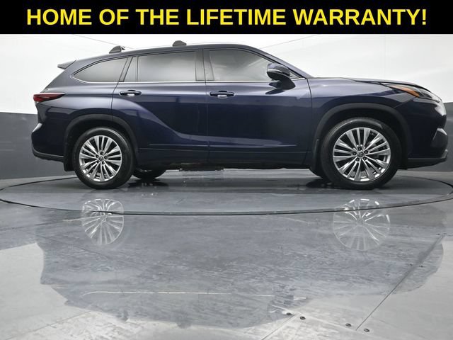 Used 2025 Toyota Highlander Platinum AWD/4WD image 53