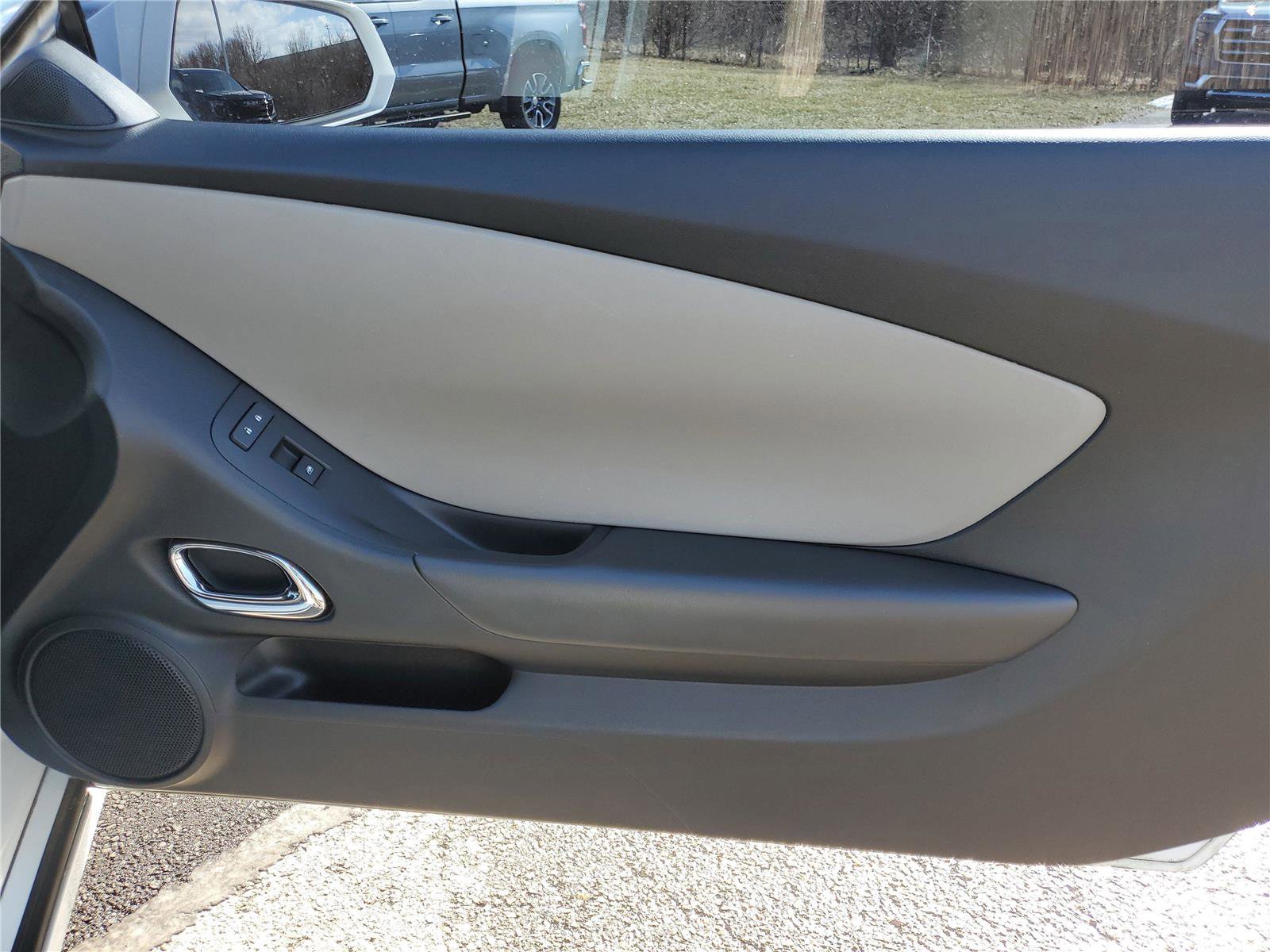 Used 2014 Chevrolet Camaro LS image 21