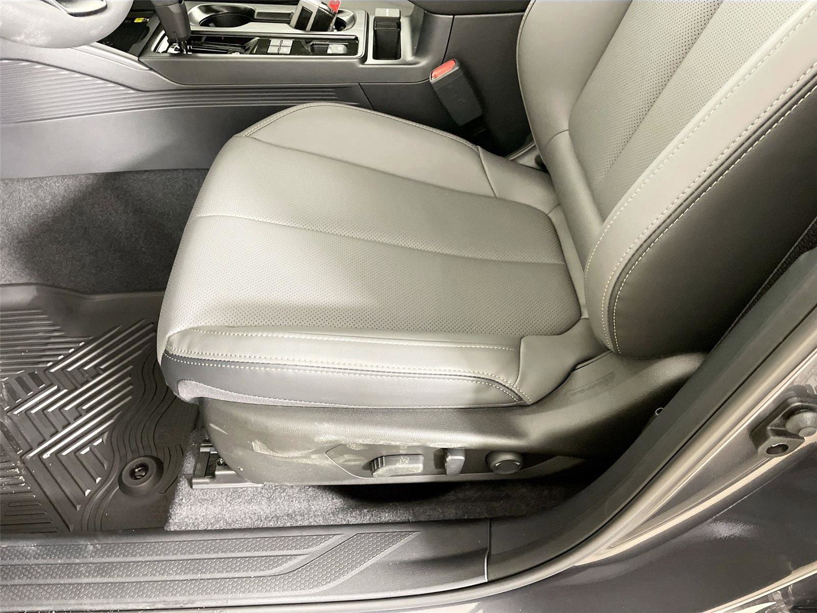 New 2026 Subaru Outback Limited image 19