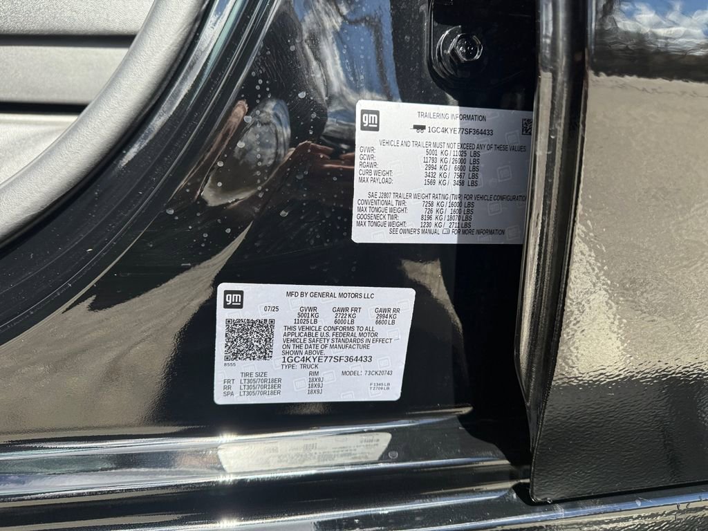 Used 2025 Chevrolet Silverado 2500 ZR2 w/ Technology Package image 20