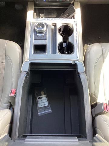 Used 2018 Ford Expedition Max XLT w/ Equipment Group 202A RWD image 27