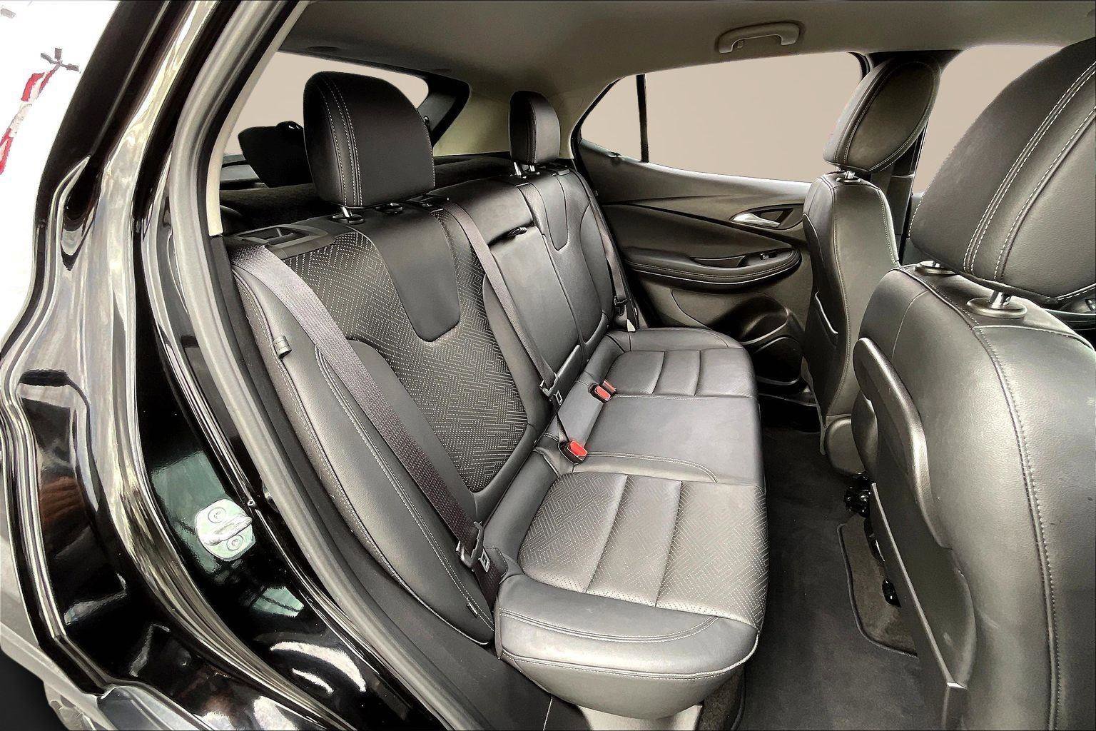 Used 2022 Buick Encore GX Essence w/ Advanced Technology Package image 26