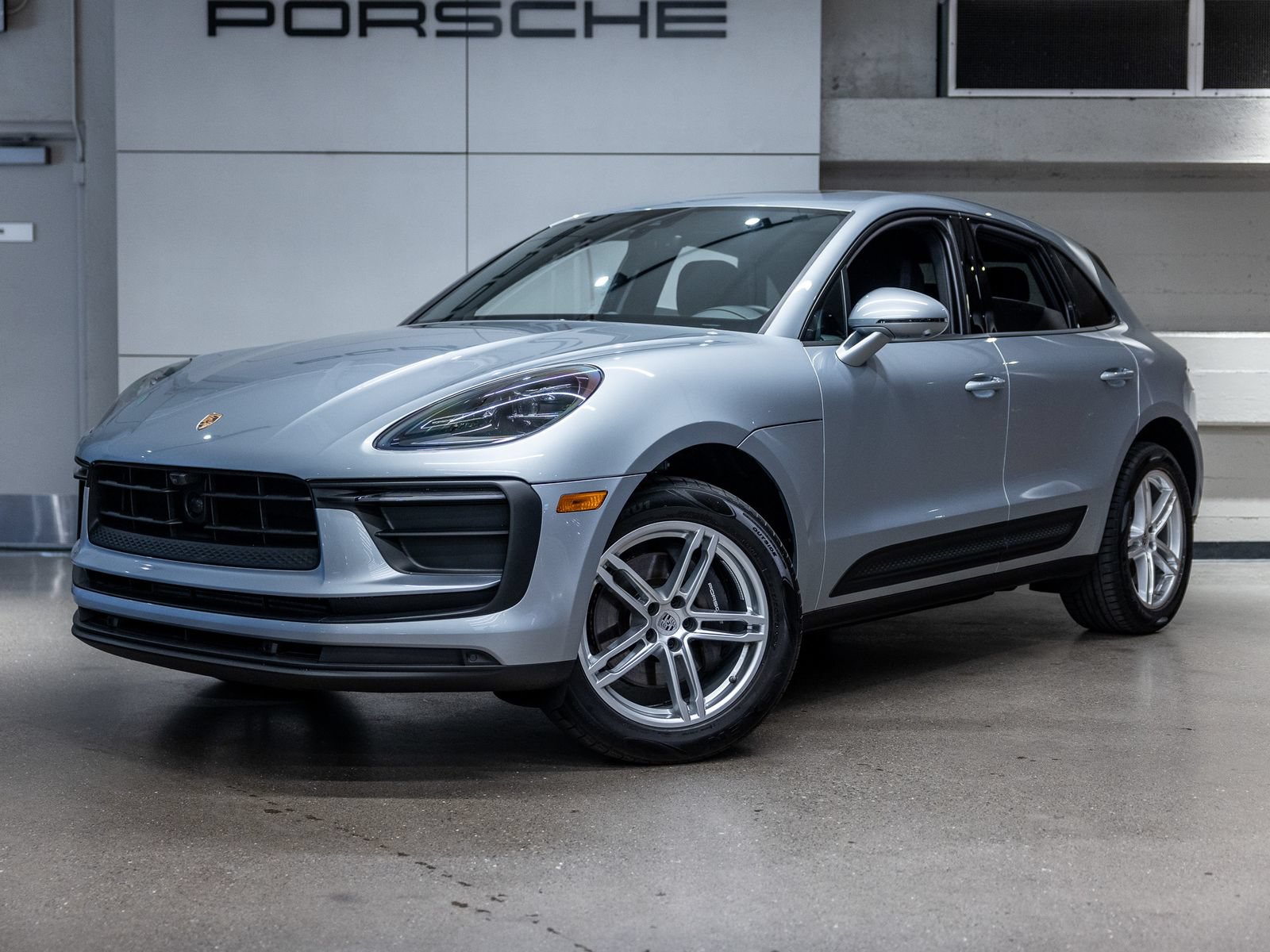 Certified 2025 Porsche Macan