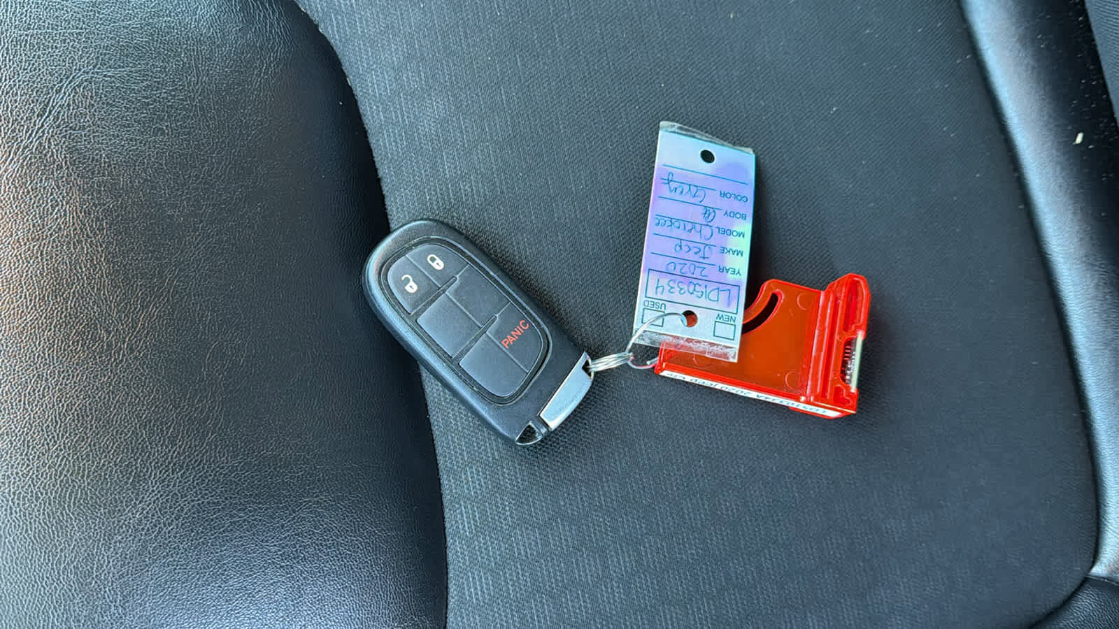 Used 2020 Jeep Cherokee Latitude Plus image 28