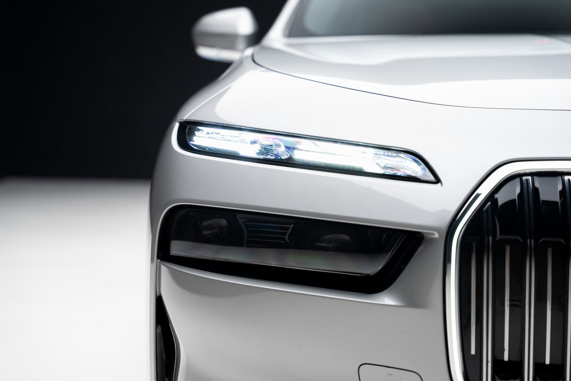 Used 2023 BMW i7 xDrive60 image 8