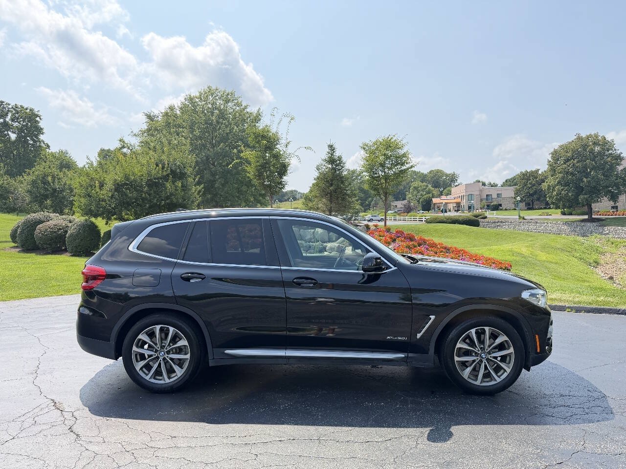 Used 2018 BMW X3 xDrive30i AWD/4WD image 5
