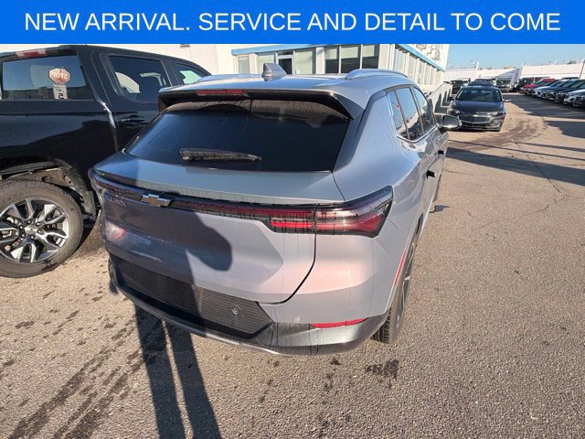 Used 2024 Chevrolet Equinox EV LT FWD image 7