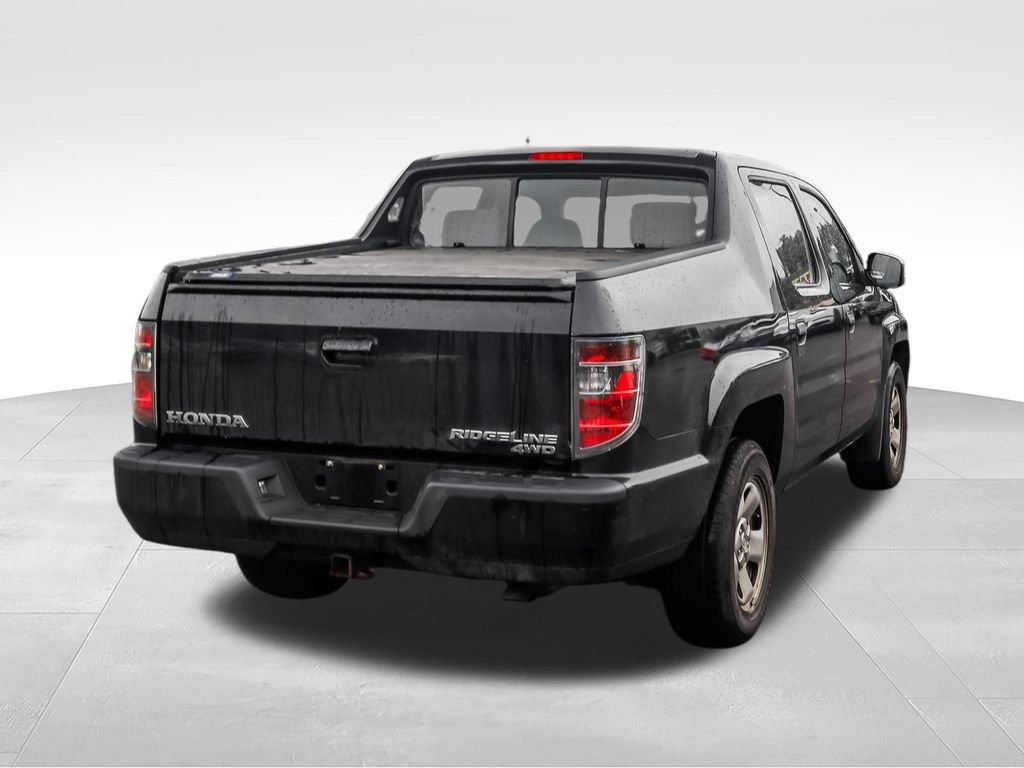 Used 2013 Honda Ridgeline RT image 4