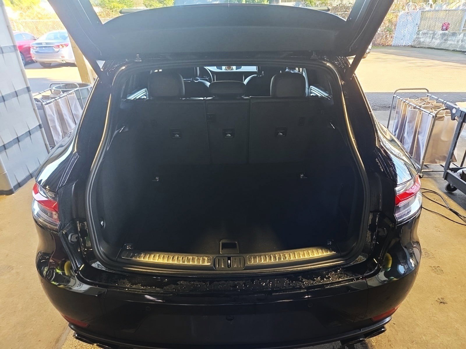 Used 2019 Porsche Macan S w/ Premium Package Plus image 14