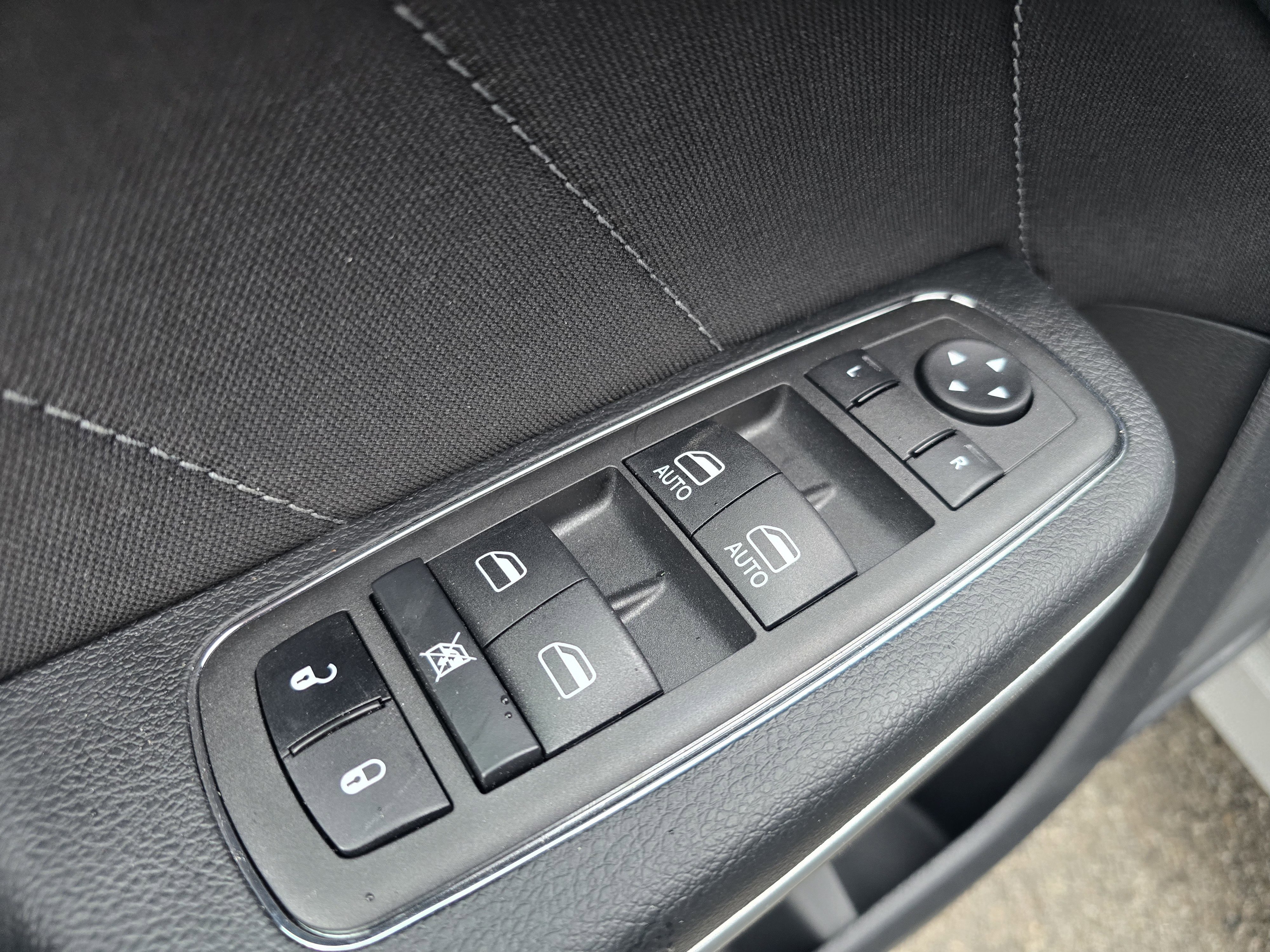 Used 2023 Dodge Charger R/T image 18
