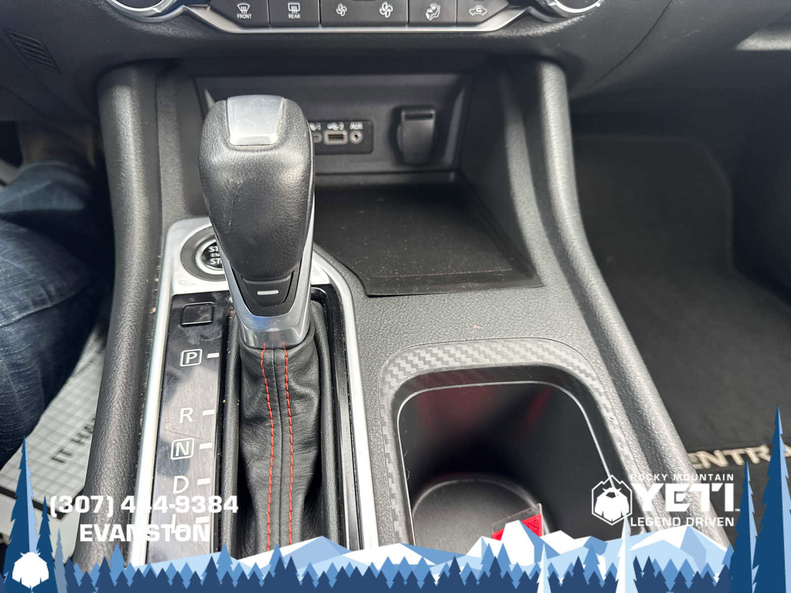 Used 2025 Nissan Sentra SR FWD image 27