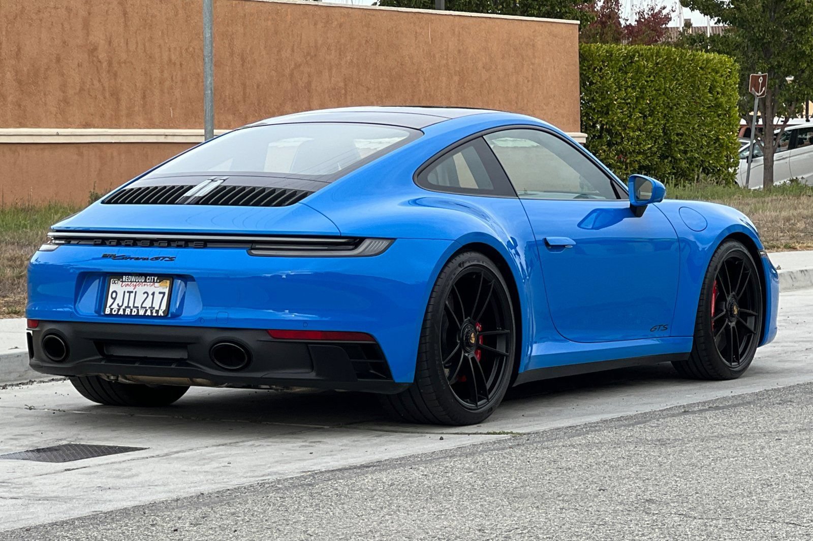 Used 2024 Porsche 911 Carrera GTS RWD image 4