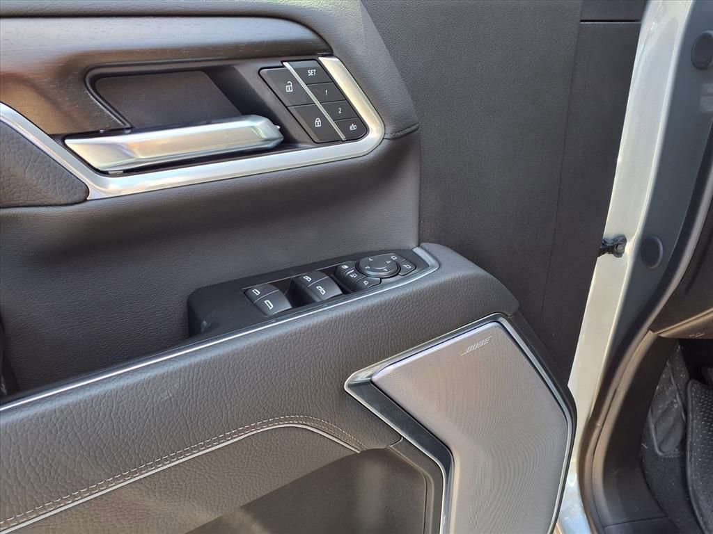 New 2026 GMC Sierra 2500 Denali w/ Denali Reserve Package image 11