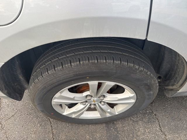 Used 2015 Chevrolet Equinox LS FWD image 11