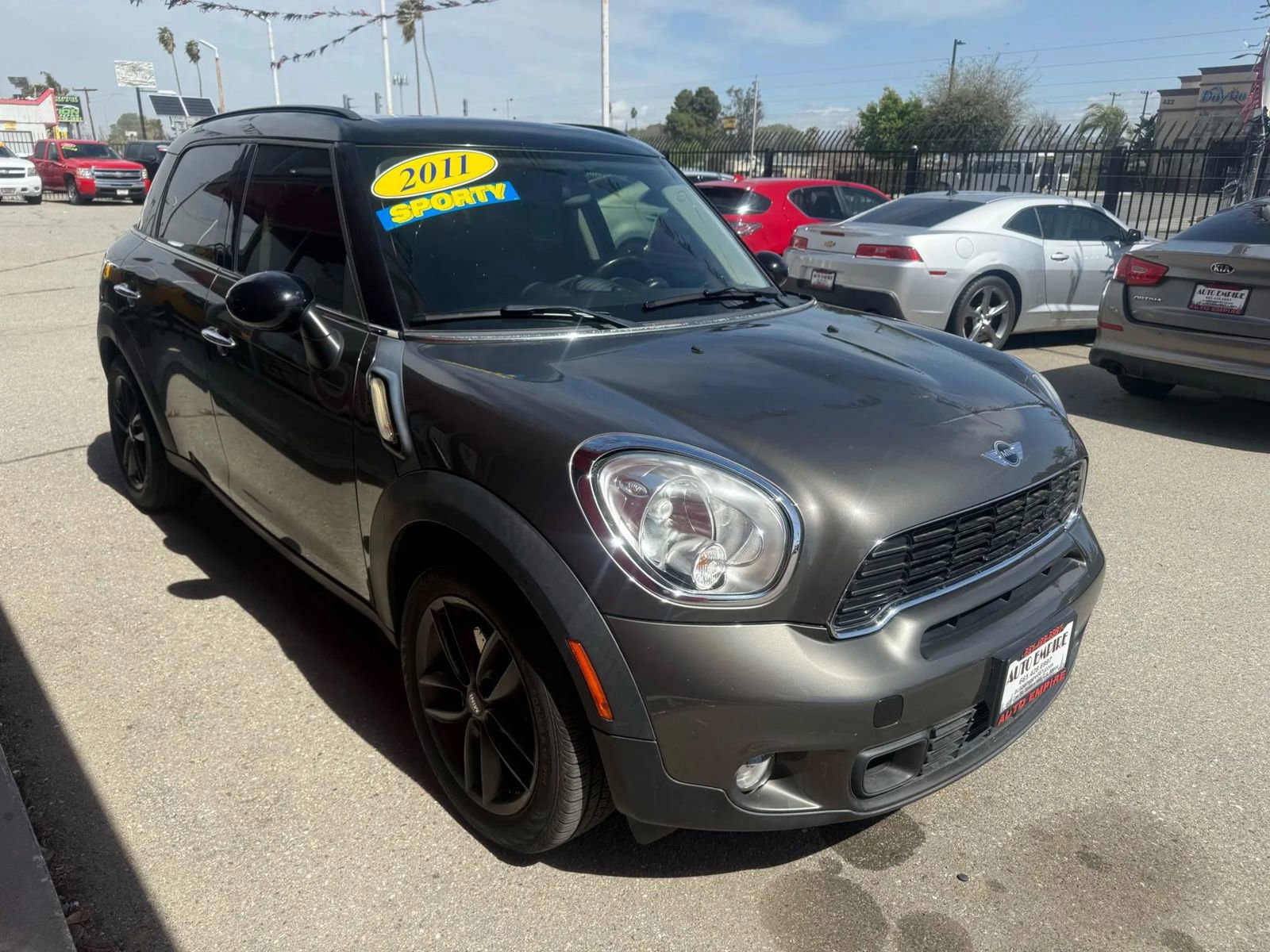 Used 2011 MINI Cooper Countryman S image 6